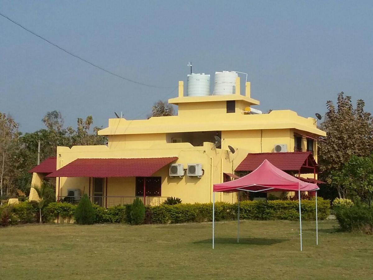Tigers Heaven Resort Chimur Exterior photo